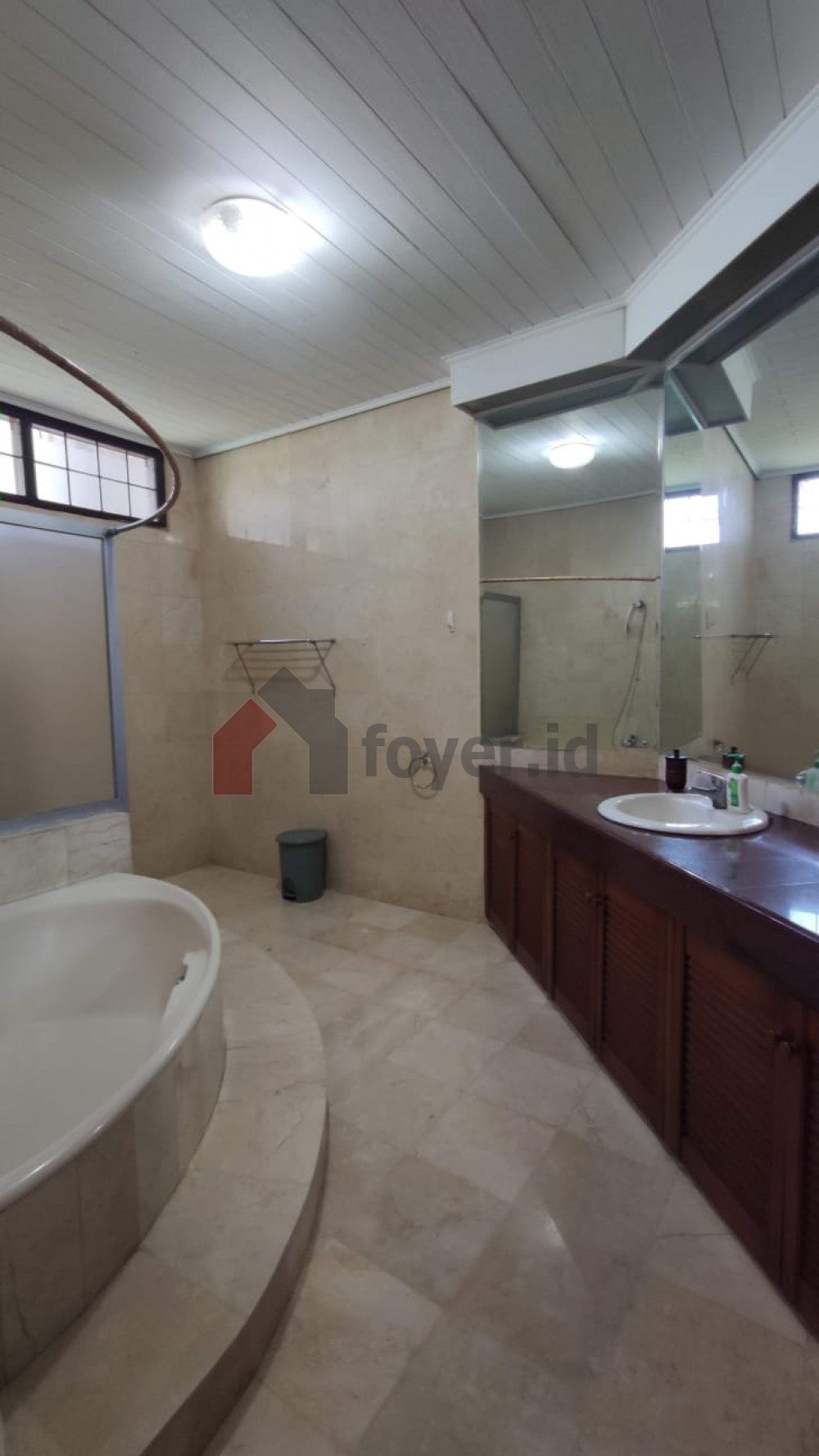 Listing photos