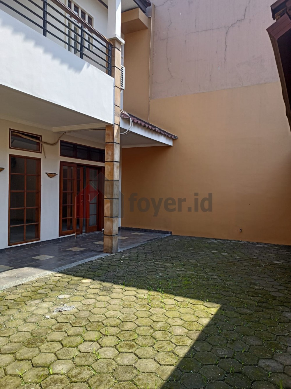 Listing photos