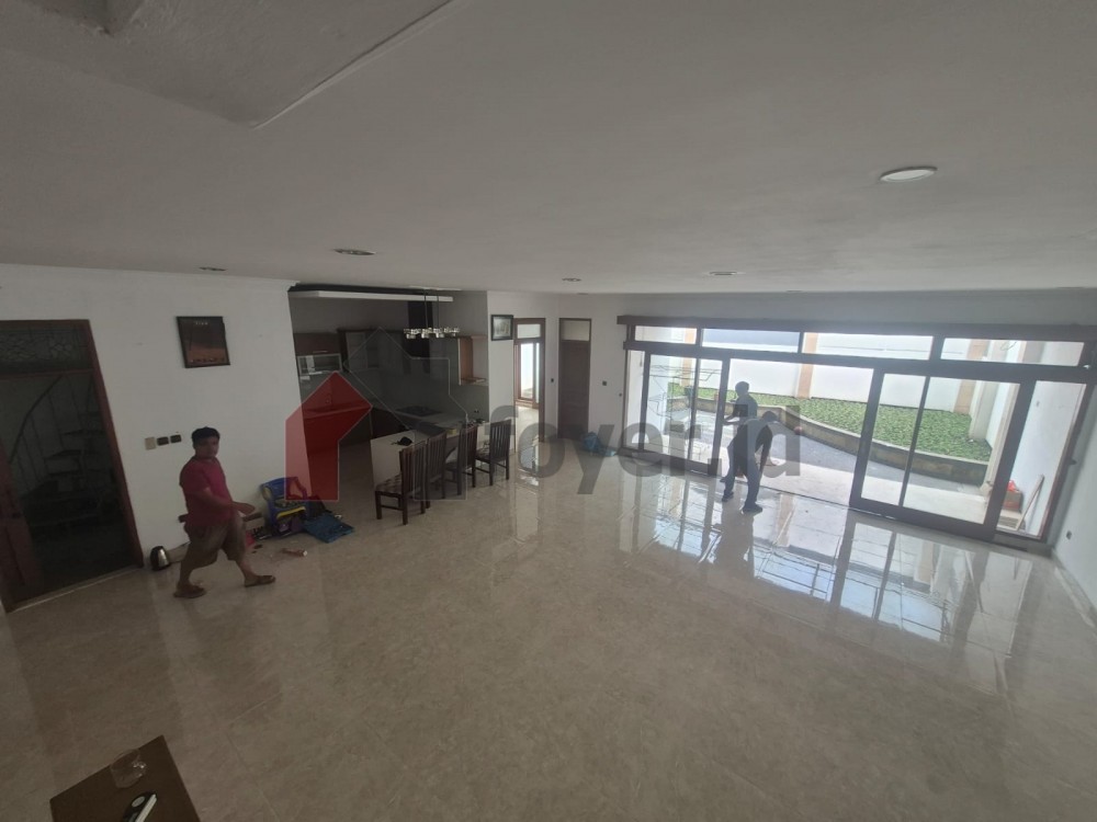 Listing photos
