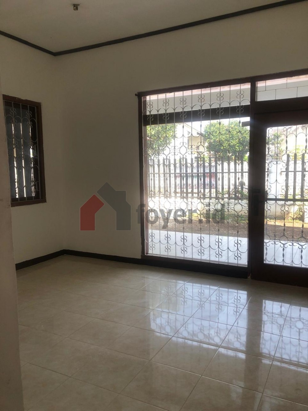 Listing photos