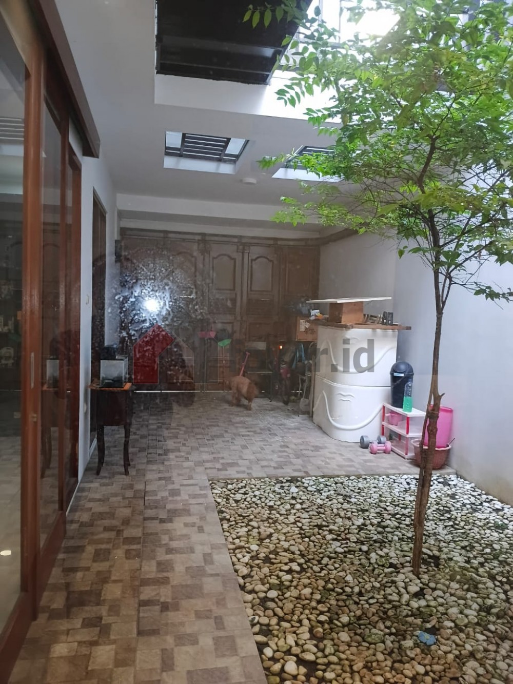 Listing photos