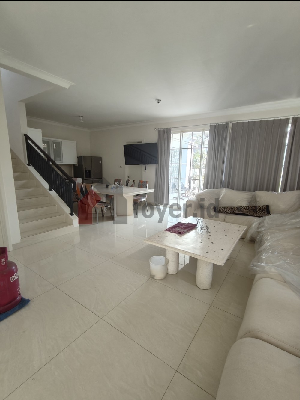 Listing photos