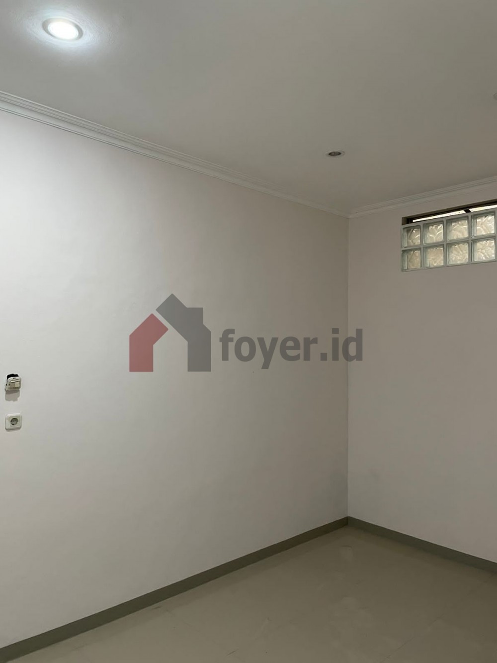 Listing photos